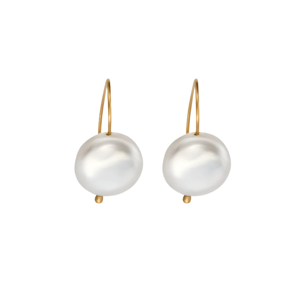Button Pearl / Earrings