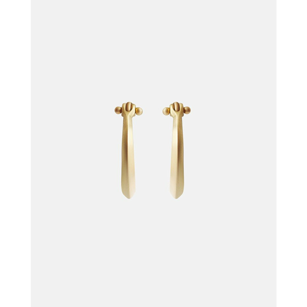 COMFORT HOOP / EARRINGS - a perfect blend of style and comfort. With its lightweight design and easy-to-wear construction, these earrings are a must-have accessory for any occasion. 14k yellow gold, white gold or rose gold Handmade hinge 100% ethically-sourced gold