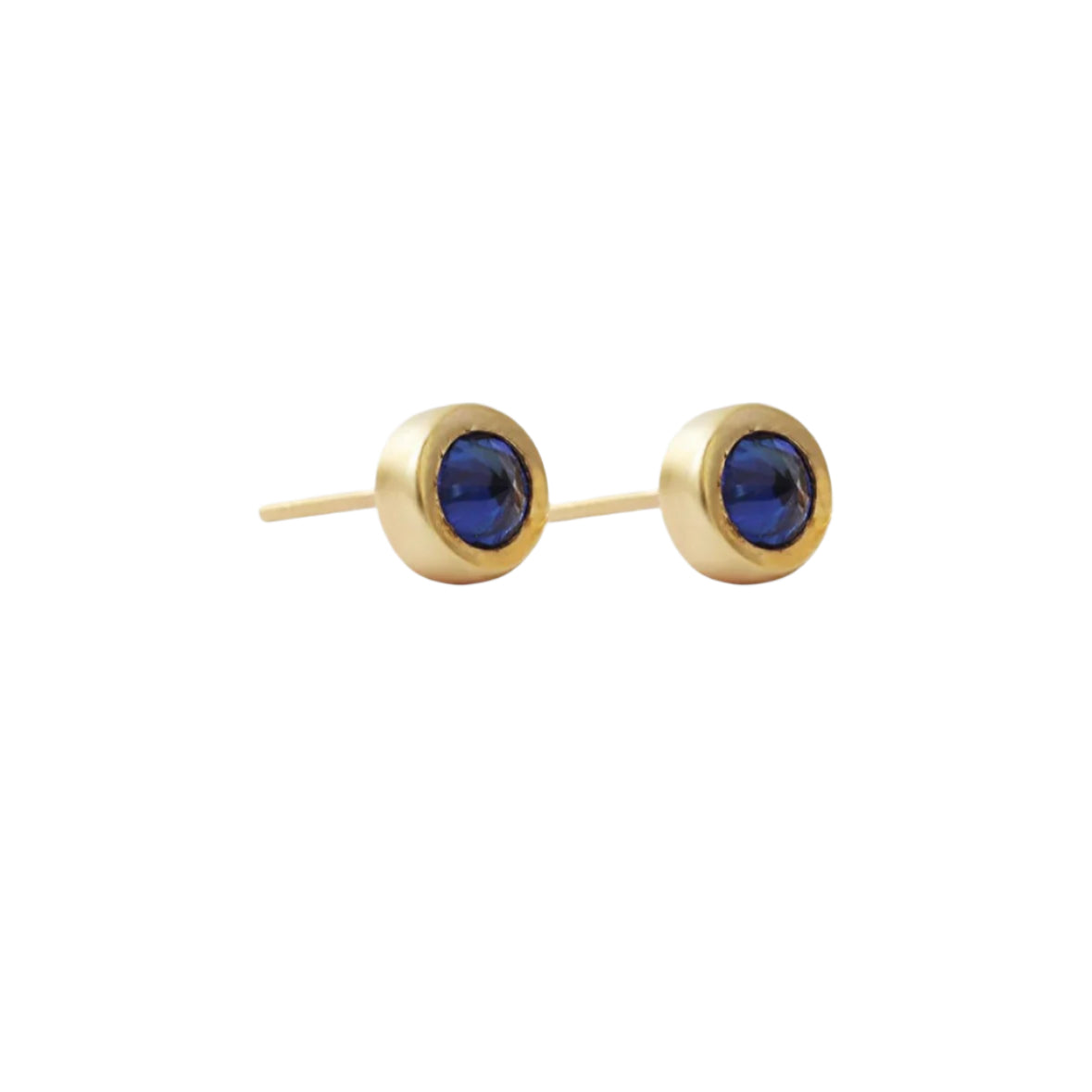 SAPPHIRE POINTY/STUDS, a timeless and elegant accessory that effortlessly elevates any outfit. These versatile earrings are perfect for any occasion.3.5mm Blue Sapphires 6.15mm studs 14k Yellow Gold