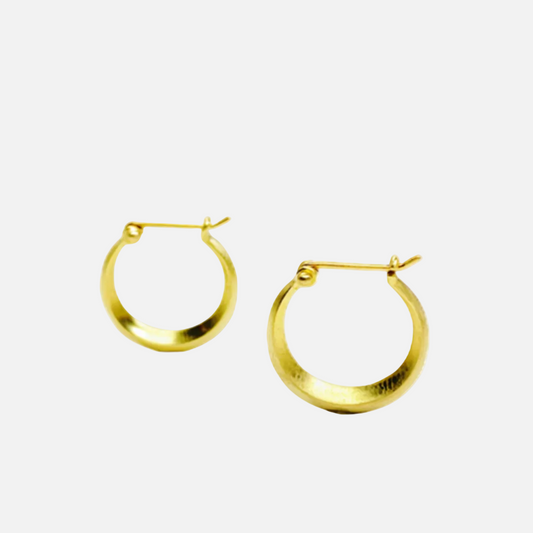 Comfort fit / Hoop Earrings 14K Gold - Silver – handmade jewelry by Tricia Kirkland
